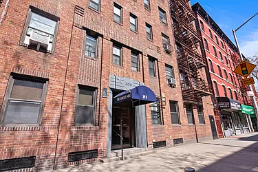 Rented by HomeDax Real Estate