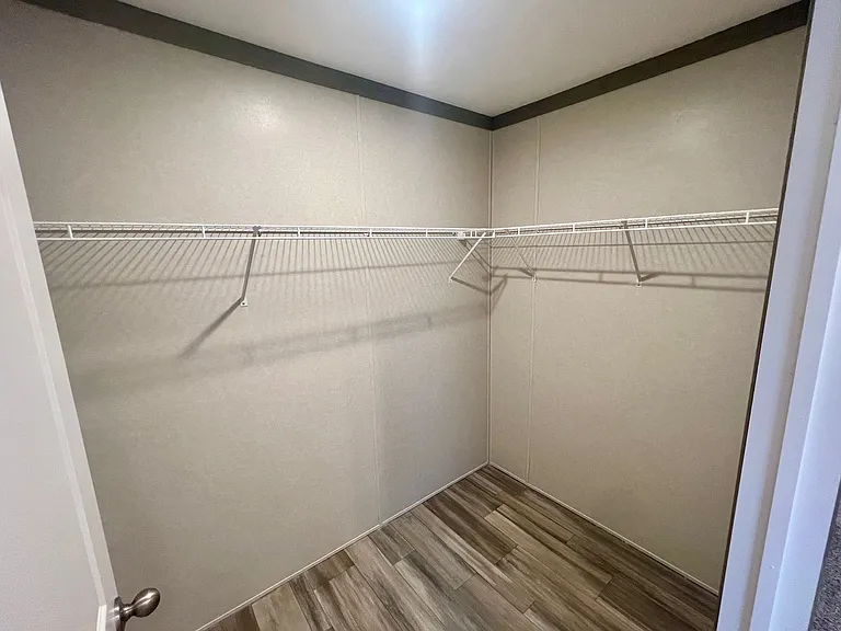 25152 Nuway Ave #117 — Photo 6