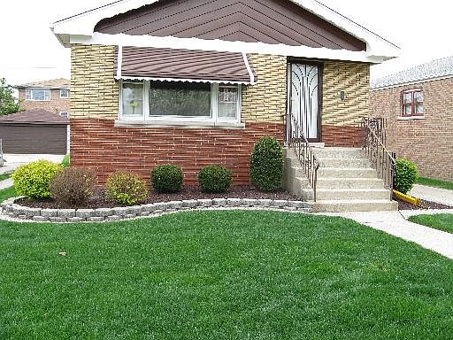 1st image of 289 S Oglesby Ave