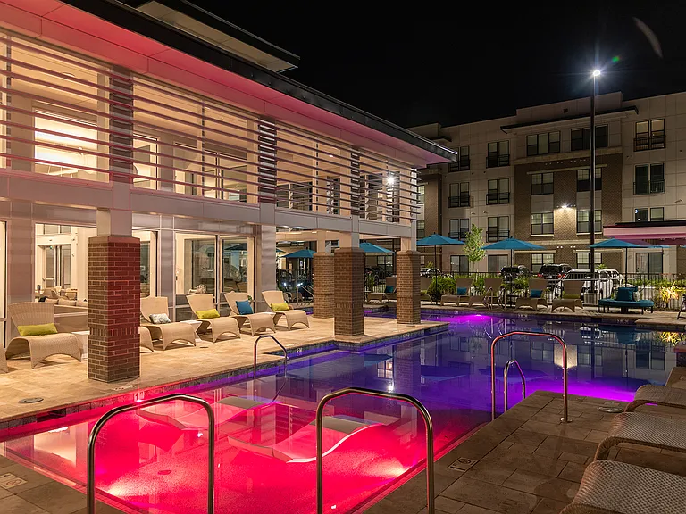 Lumen Apartments — Photo 34