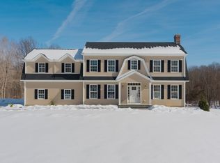 95 Roast Meat Hill Rd, Killingworth, CT 06419