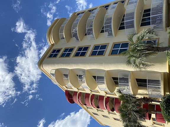 2nd image of 670 Santa Rosa Blvd Unit 203