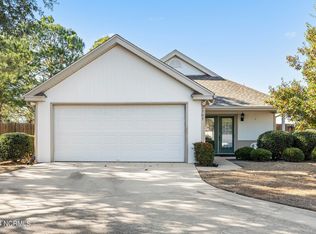 2303 Crescent Ct, Wilmington, NC 28411