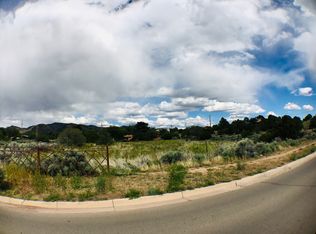 2347 Botulph Rd, Santa Fe, NM 87505