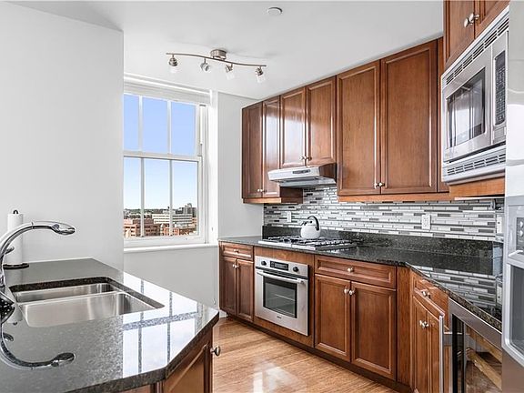 2nd image of 1 W Exchange St Unit 1804