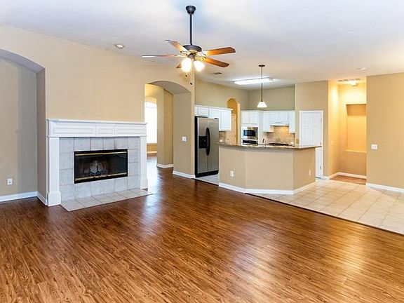 4th image of 1517 Shadywood Ln