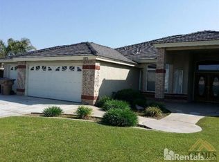 2901 Monache Meadows Dr, Bakersfield, CA 93313