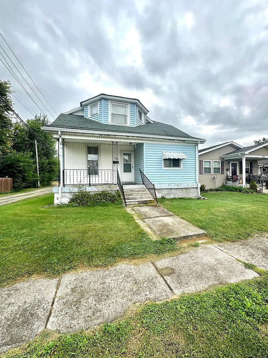 109 Evansville St photo 1