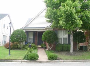 374 Fountain Crest Dr, Memphis, TN 38120