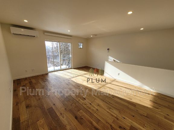 4th image of 2023 S Higgins Ave #A