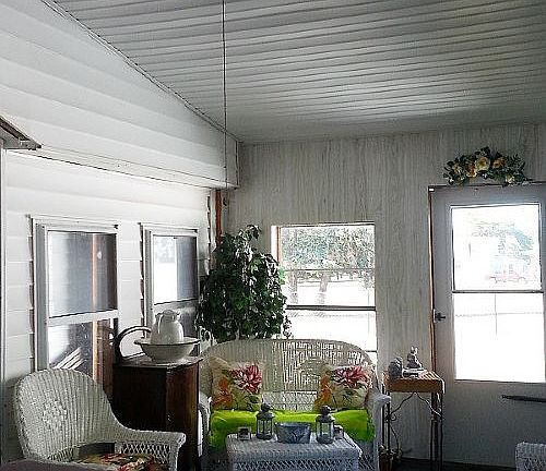 5th image of 9017 Asher St