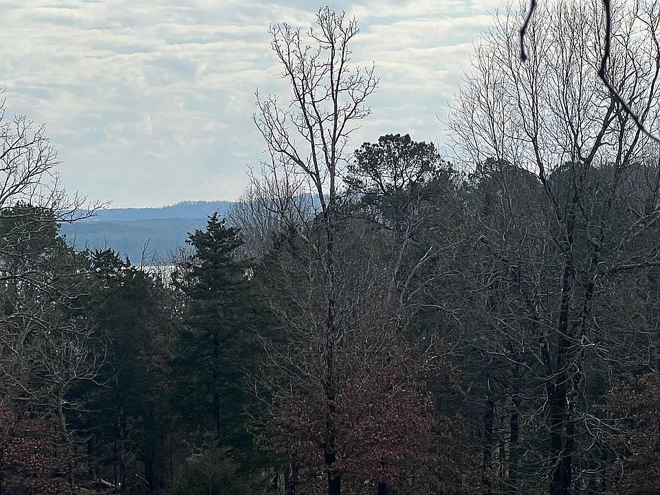 1st image of Lakevie Dr