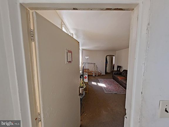 2nd image of 6846 Marshall Rd