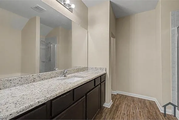 312 Ryan St — Photo 15