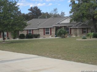 119 Eagle Creek Ranch Blvd, Floresville, TX 78114