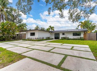 Gill Isles, Fort Lauderdale, FL 33312