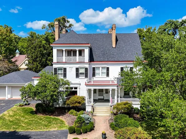 320 Reily Rd, Cincinnati, OH 45215