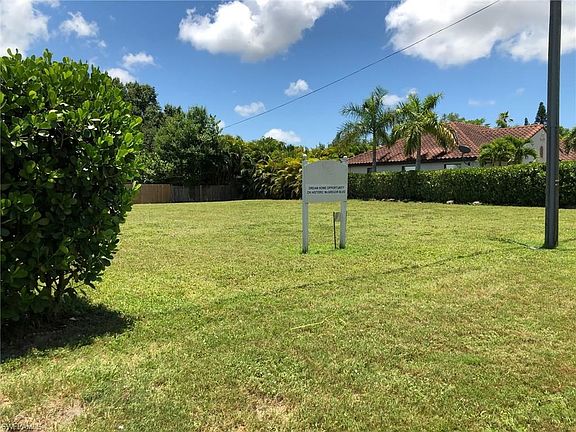 4th image of 12271 McGregor Blvd