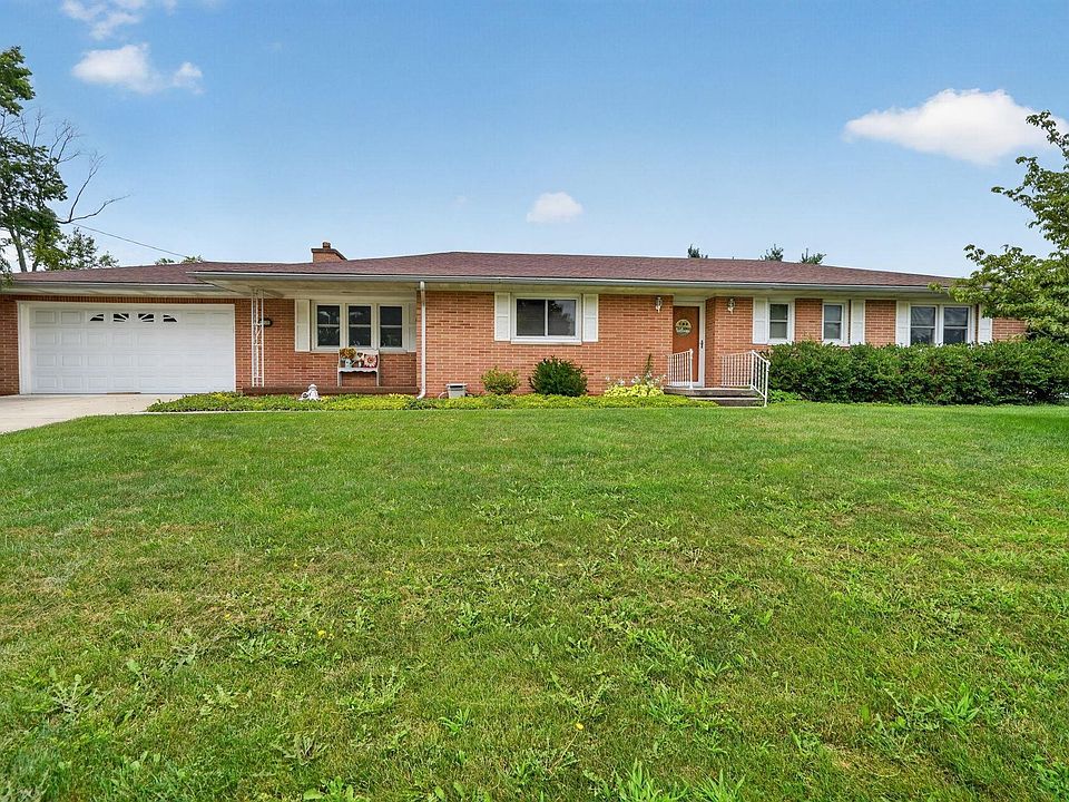 1st image of 2120 Crestview Ct