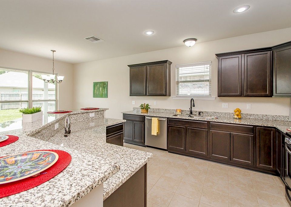 1st image of 15611 Heartstone Dr