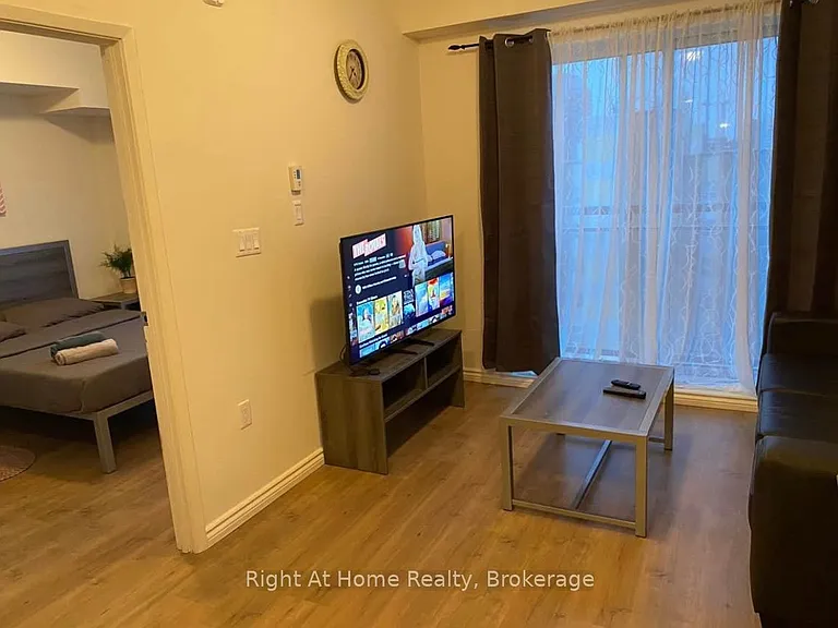 275 Larch St #B602 — Photo 5