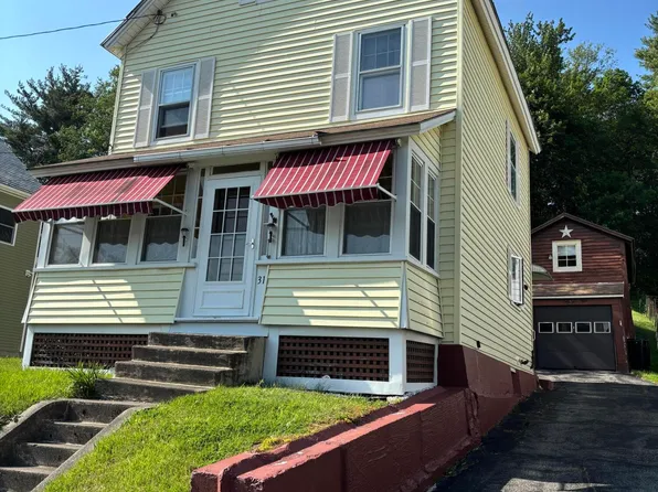 31 Millard Ave, Clarksburg, MA 01247