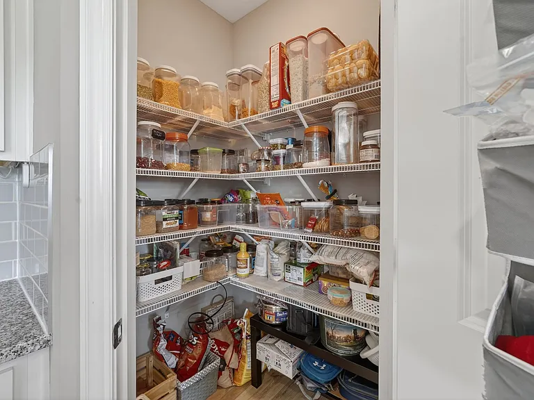 3805 Mantle Dr — Photo 15