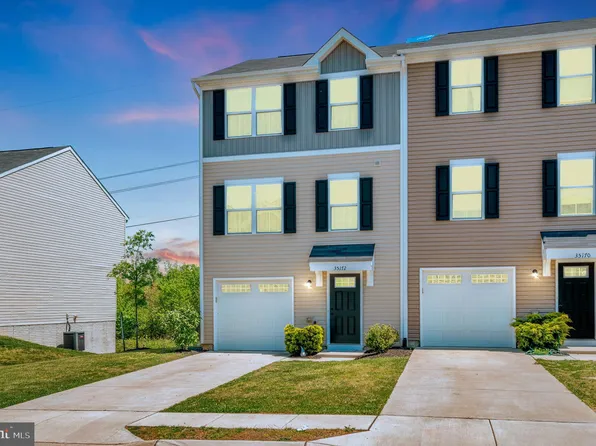 35172 Sara Ct, Locust Grove, VA 22508