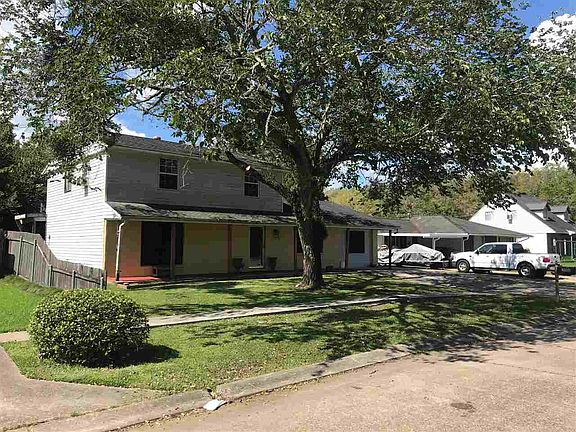 3rd image of 3016 Karen Dr