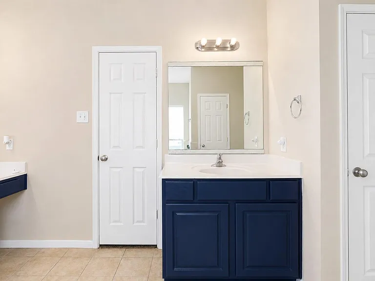1815 Granite Field Ln — Photo 24