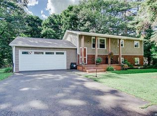 4742 Cottage Rd, Gasport, NY 14067