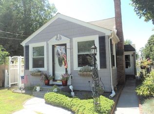 15 Beach St, Swansea, MA 02777
