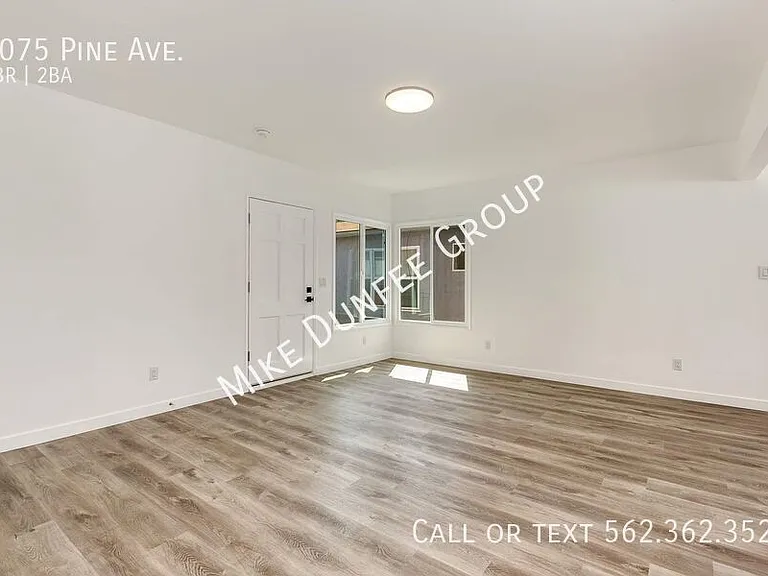 2075 Pine Ave — Photo 13