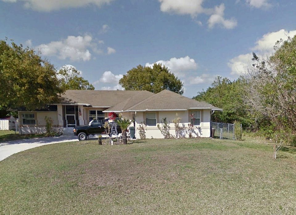 2nd image of 1081 SW Eckard Ave