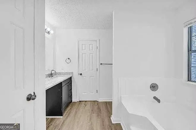 3 bed, 1192 sqft, $1,250 — Photo 3