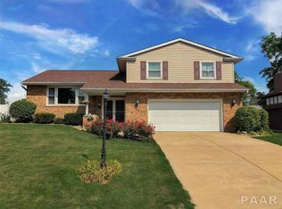 5906 N Old Orchard Dr, Peoria, IL 61614