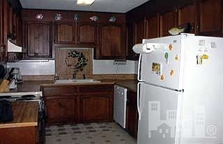 4th image of 1423 S Lake Park #1E