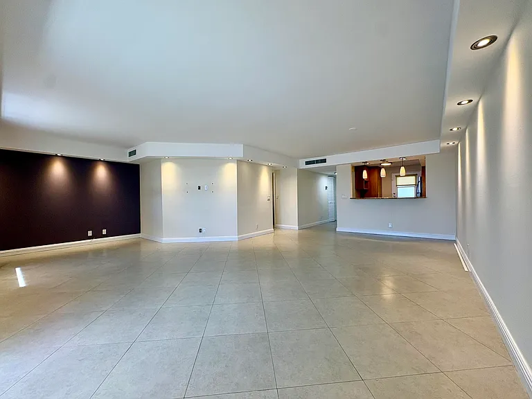 5700 NW 2nd Ave #203 — Photo 12