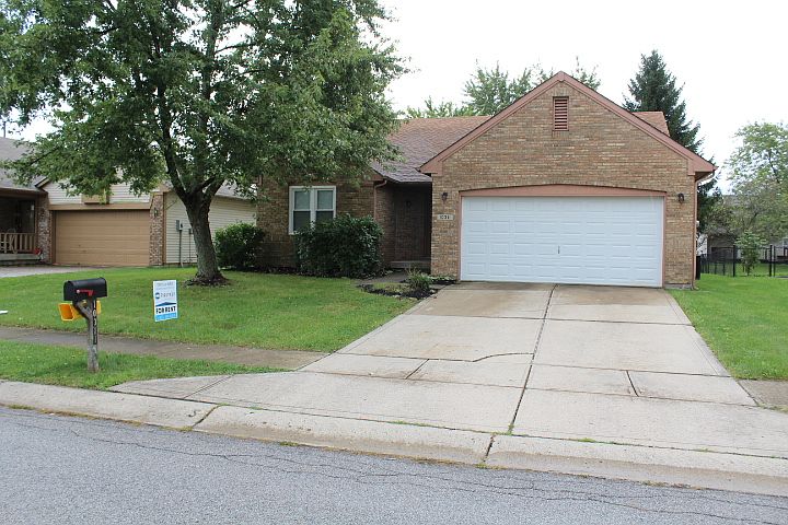 1st image of 10311 E Park Valley Dr