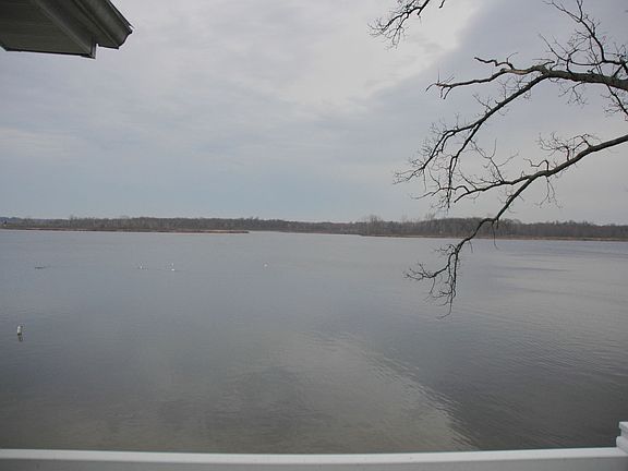 3rd image of 22030 Wagon Wheel Ln