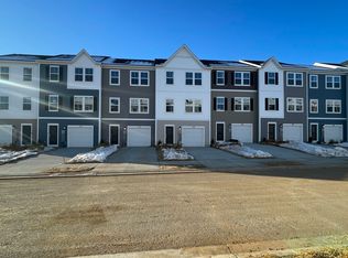 108 Kinkade Ct, Martinsburg, WV 25403