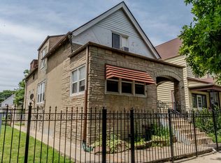 1930 N Tripp Ave, Chicago, IL 60639