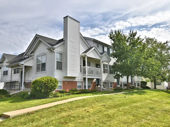 1361 Fox Hound Trl, Beecher, IL 60401