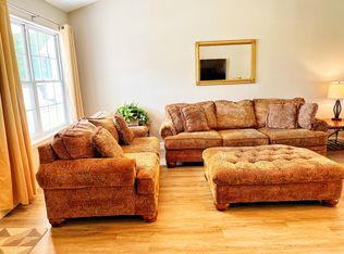 922 Rucker Cliff Dr, Charlotte, NC 28214