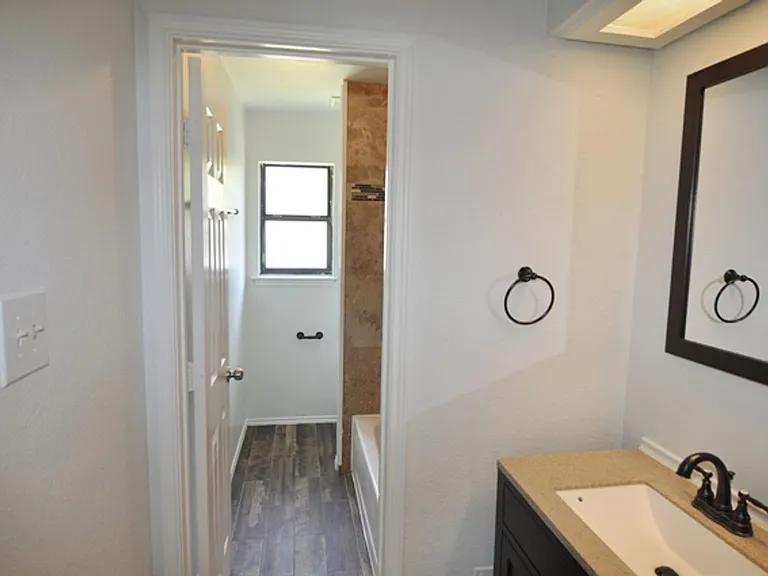 205 Juniper Dr — Photo 13