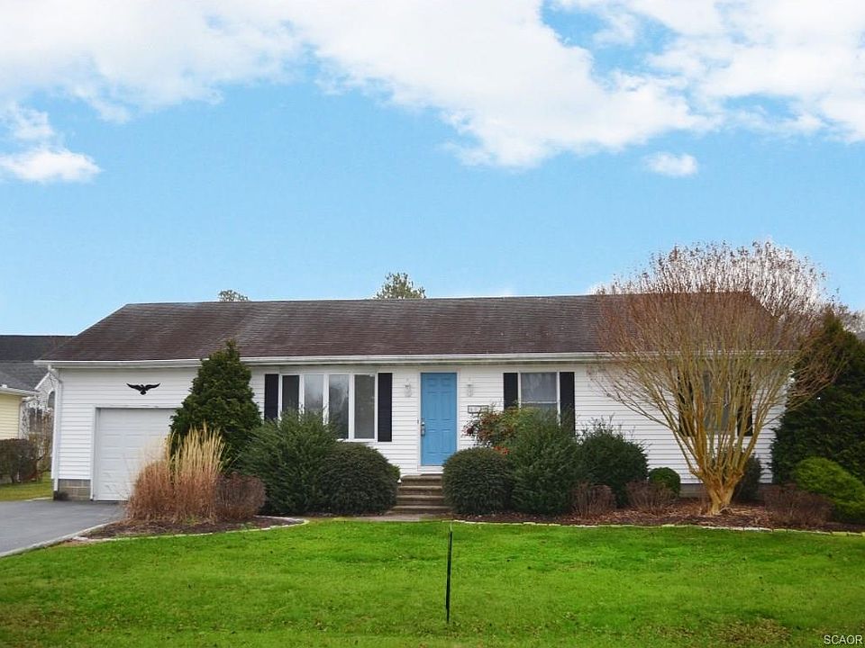 1st image of 603 Poplar Ct