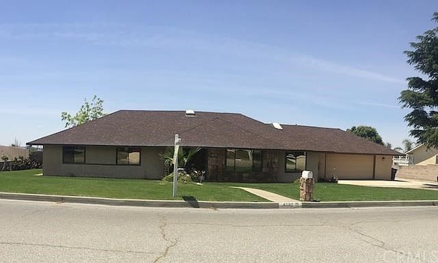 1st image of 4502 Hillside Dr