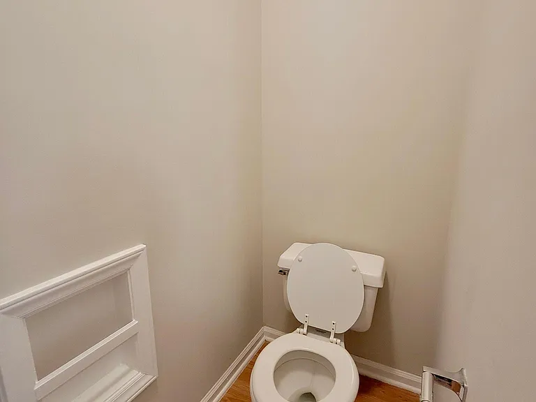 709 Cattail Cir — Photo 15