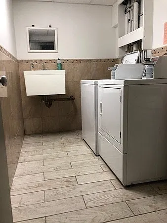 524 Putnam Ave #1 — Photo 7