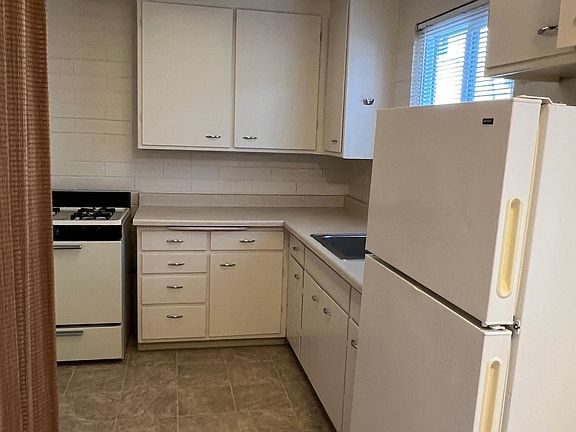 5th image of 4389 Railroad Ave #4389